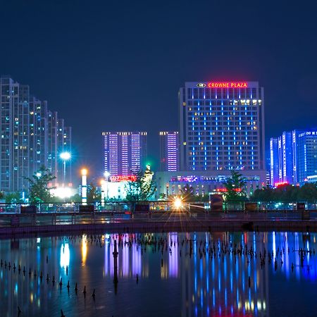 Готель Crowne Plaza Xiangyang By Ihg Екстер'єр фото