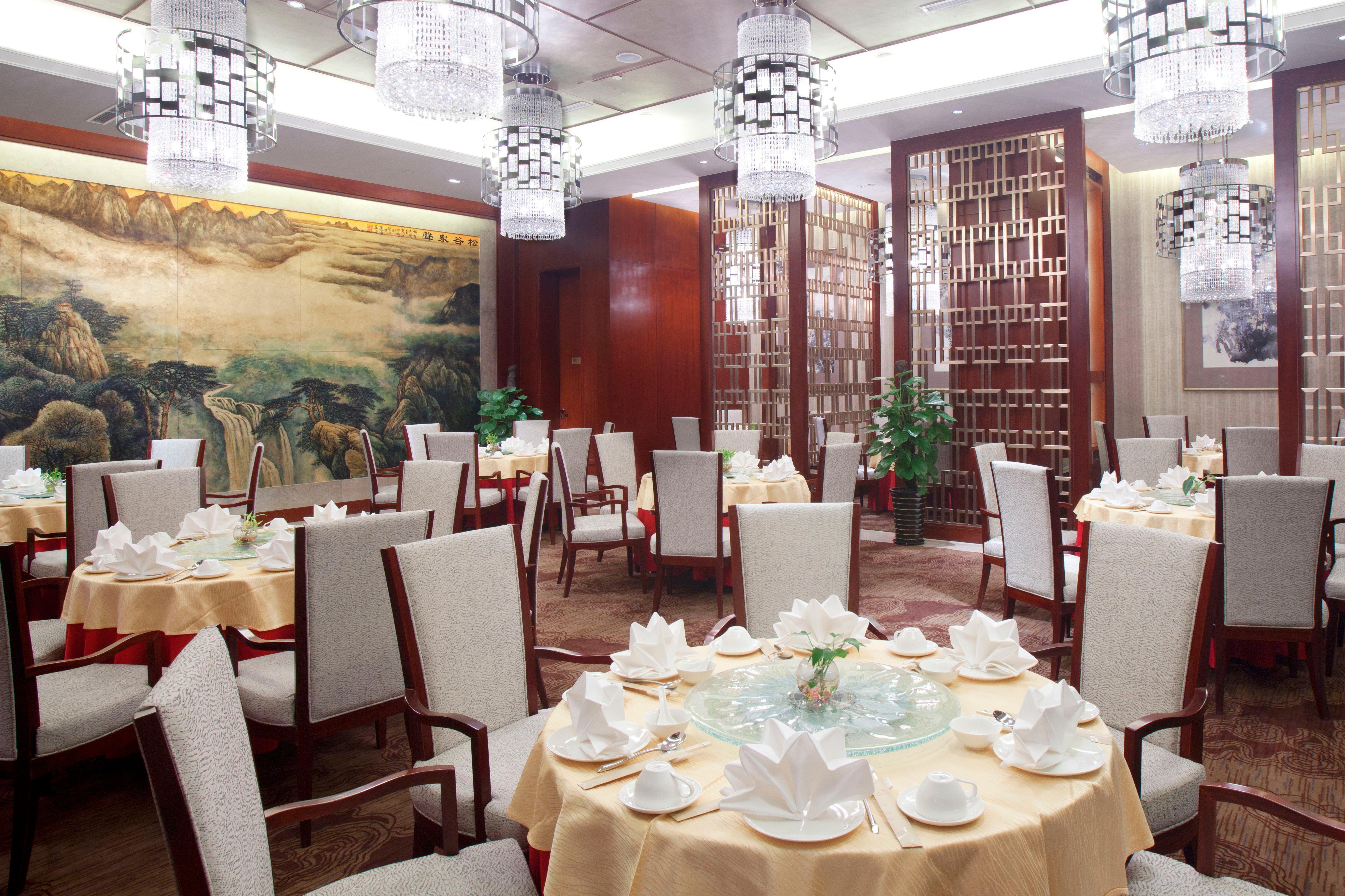 Готель Crowne Plaza Xiangyang By Ihg Екстер'єр фото